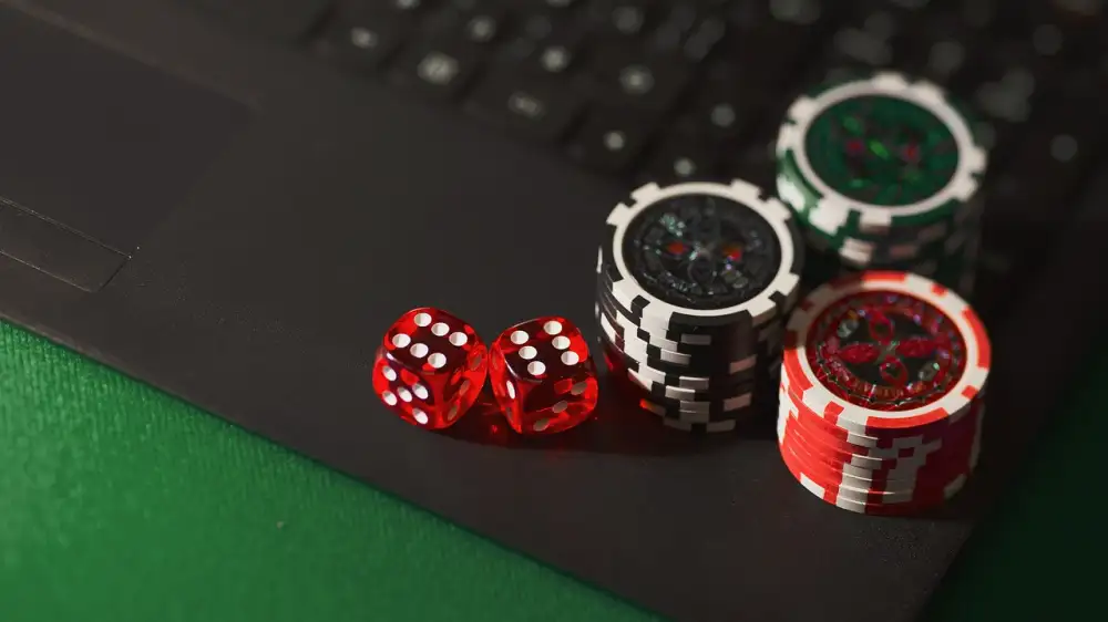 Strategie Tornei Poker Online